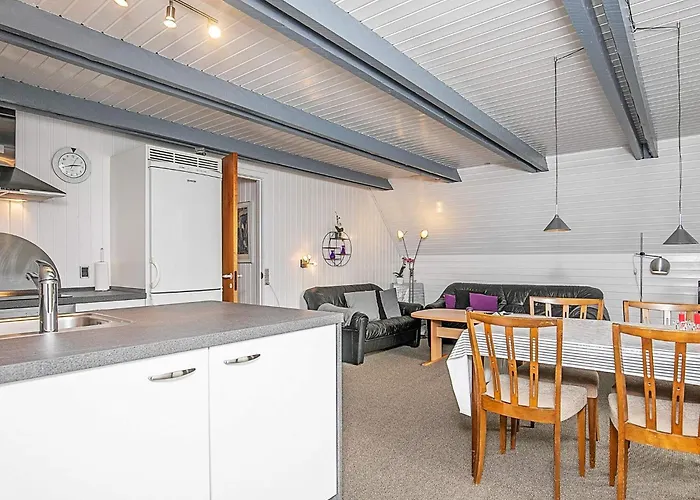 6 Person In Ringk Bing Holiday home *